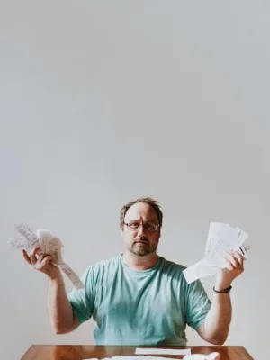 A Comprehensive Guide to Unemployment Benefits Eligibility in the US - Cover Image