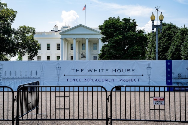 A government building with a sign that reads 